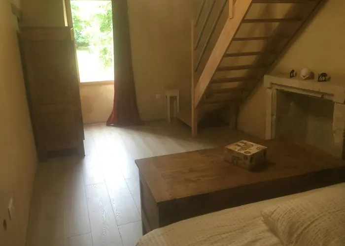 L Entredeux Apartment